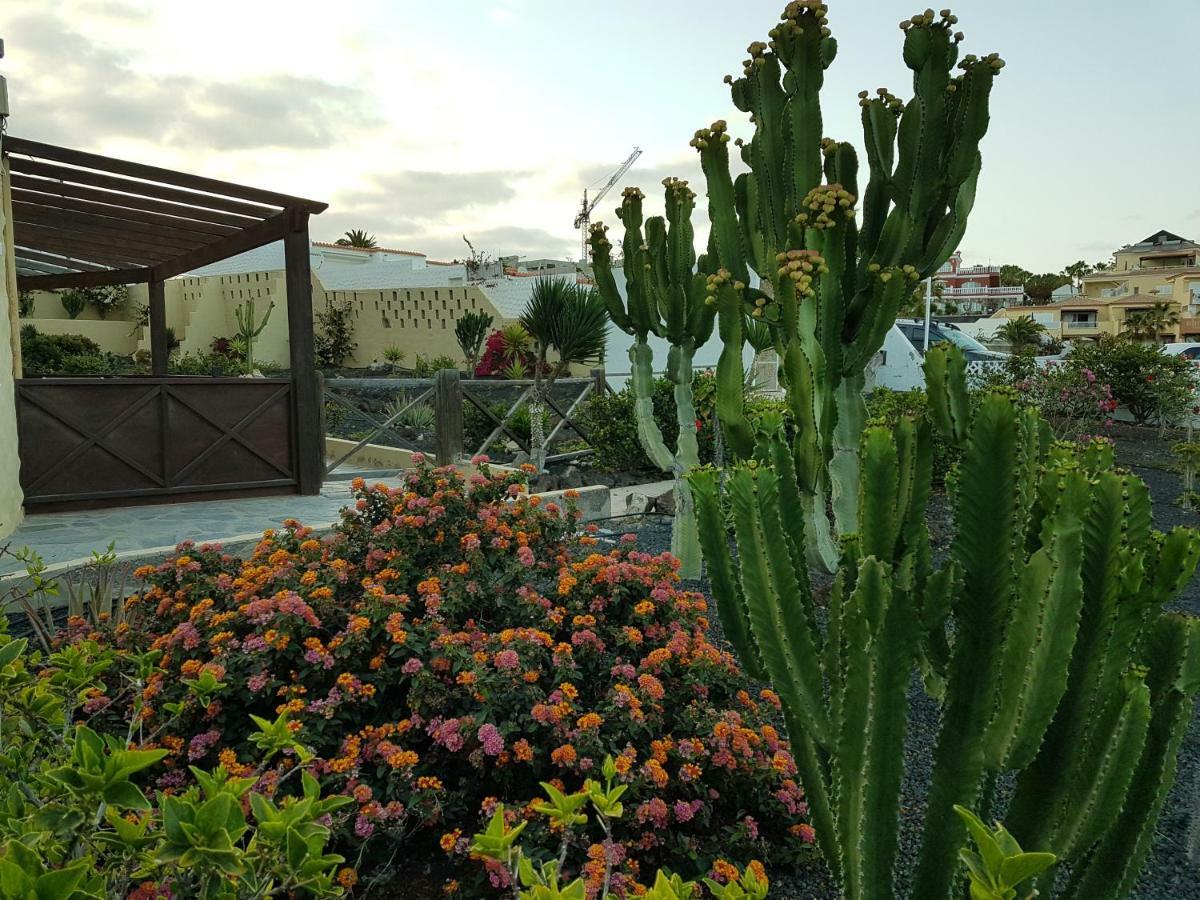Apartment Los Hibiscos Коста Калма Экстерьер фото